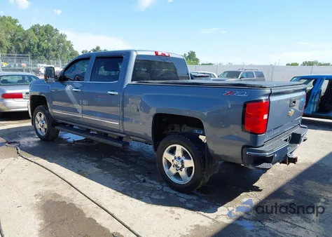 2016 Chevrolet Silverado 2500Hd Ltz z USA, uszkodzony, nr VIN 1GC1KWEG2GF199096